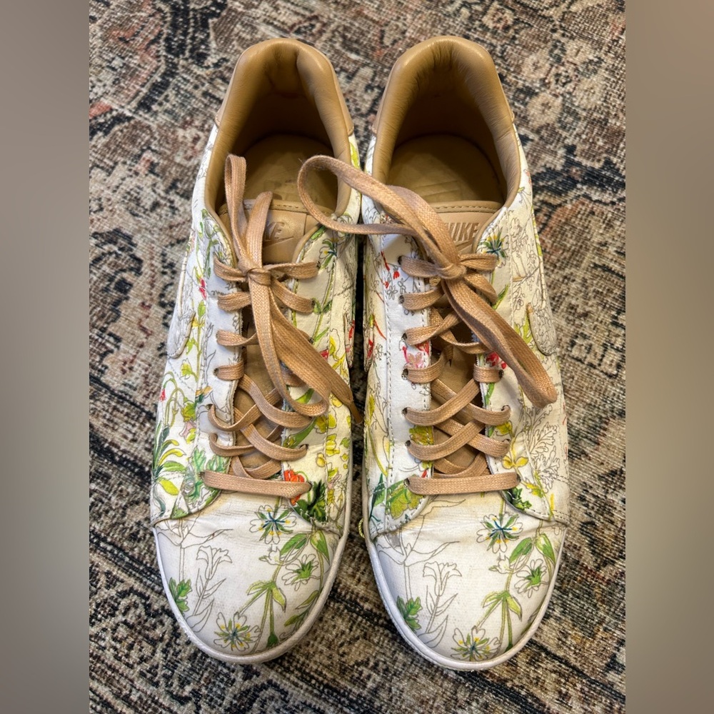 Nike x Liberty London Women's Floral Sneakers - Tennis Classic Ultra